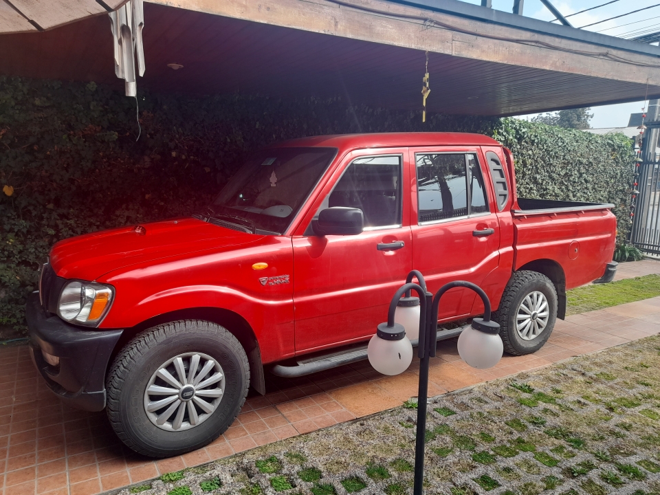Mahindra 4x2