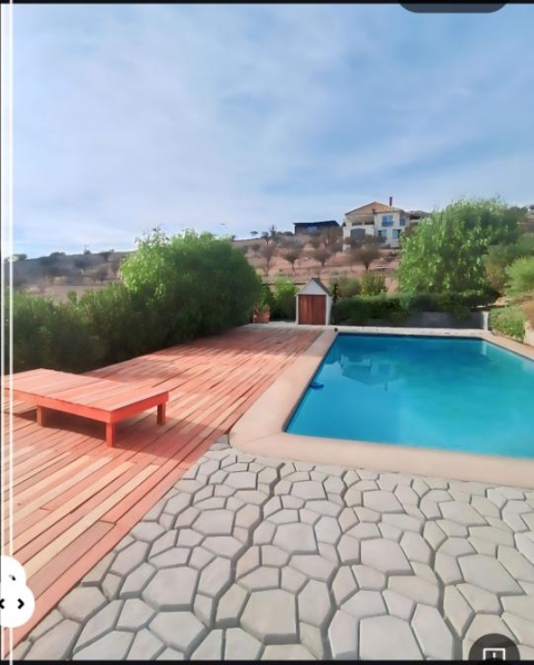 Vendo casa en los andes en condominio 