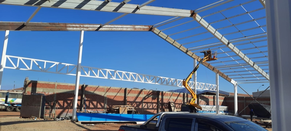 Galpones y estructuras metálicas en general 