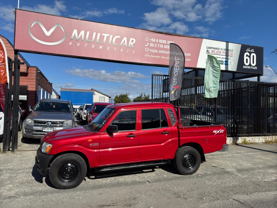 SE VENDE MAHINDRA NEW PICK UP 