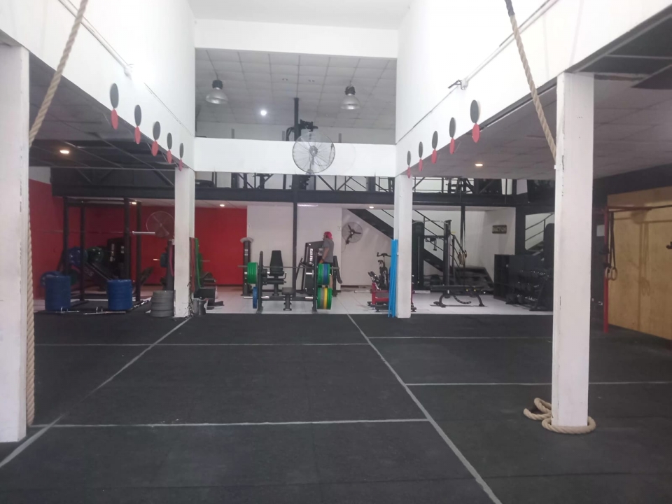 Se arrienda local comercial en talagante 