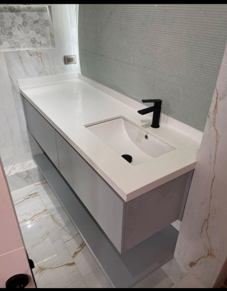 Cocinas a Medida y Cubiertas en Cuarzo, Granito y Sintetizad